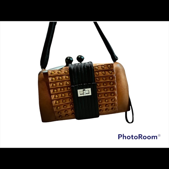 NWT: Studio 36 vibrant clutch/arm bag. - Picture 2 of 8